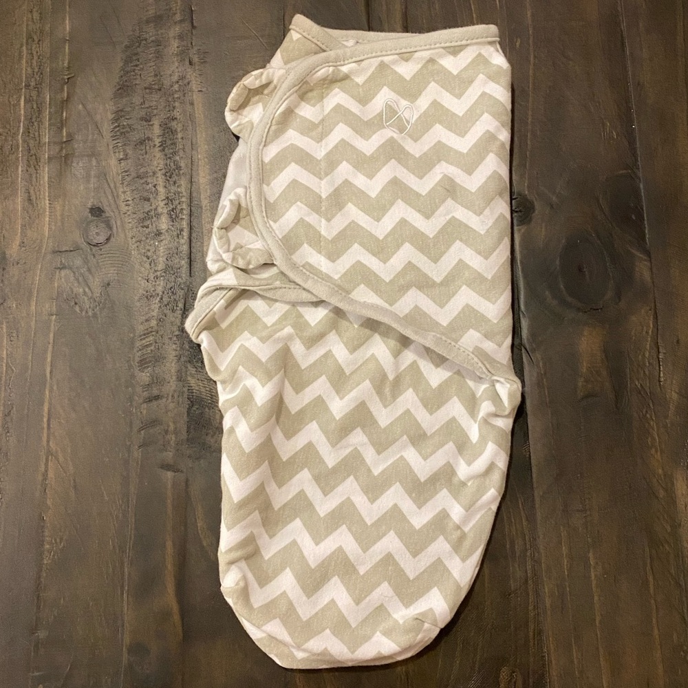 SwaddleMe sleep swaddle sm/med